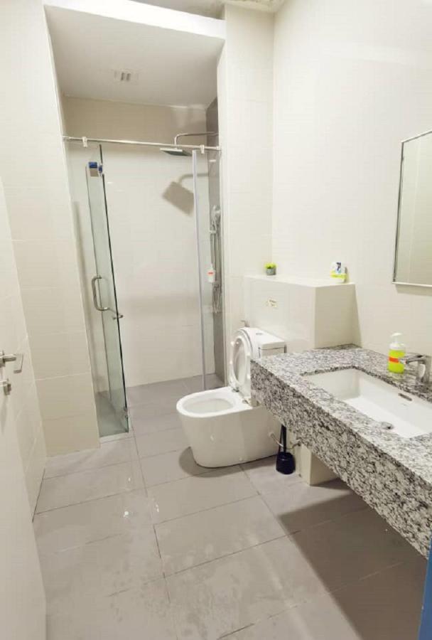 The Azure Residences 3A Paradigm Mall Pj 83A By Warm Home Petaling Jaya Eksteriør bilde